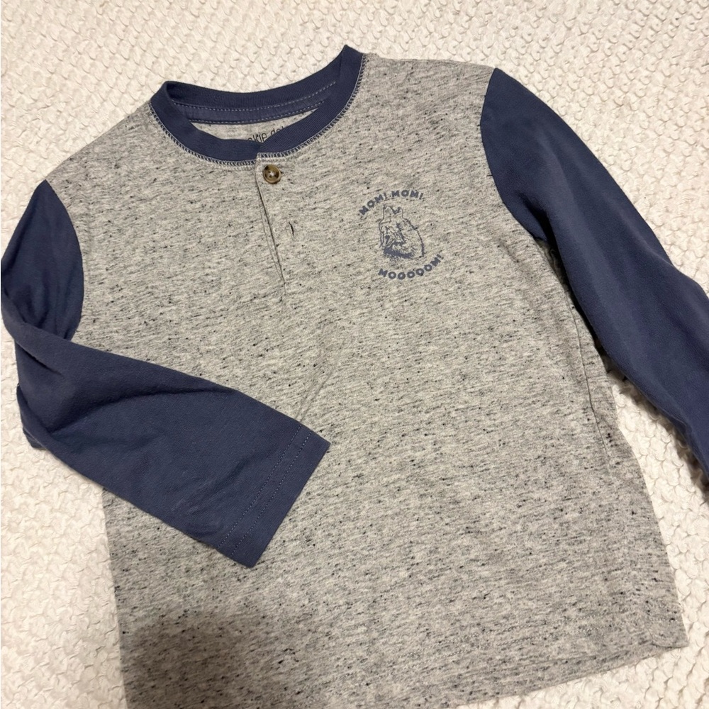 Kids Long Sleeve Gray and Blue Shirt